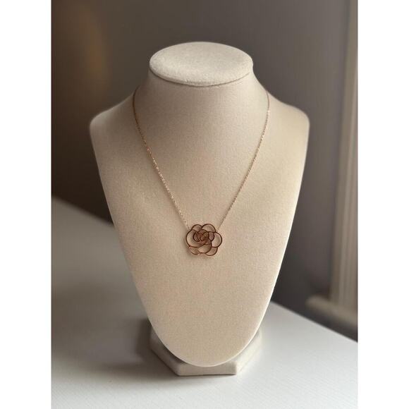 unbrand Jewelry - Gold Flower Necklace Rose Pendant Minimal Dainty Floral Elegant Jewelry